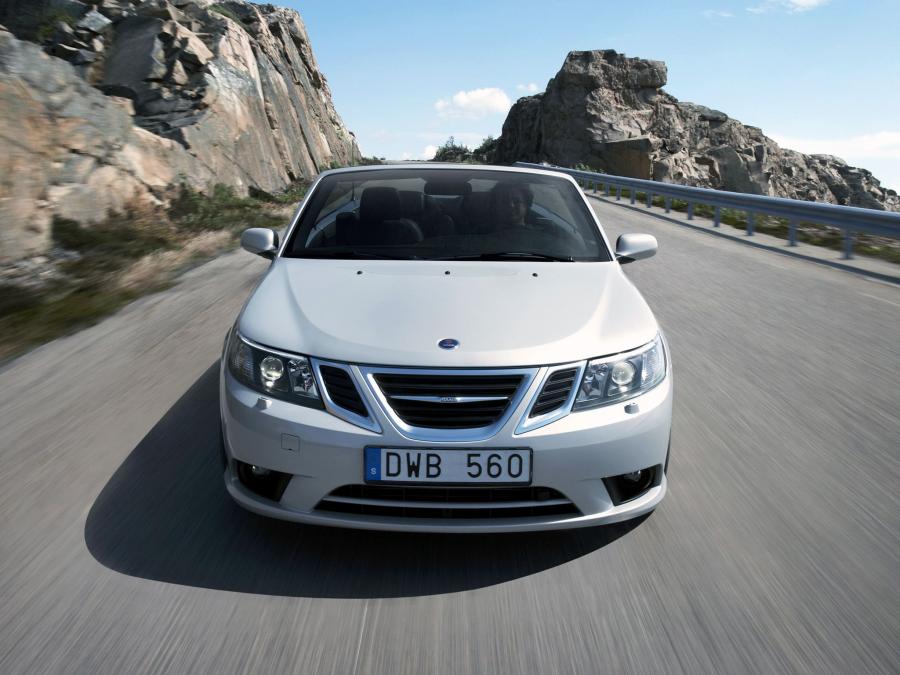 Saab 9-3 Convertible 2008 года  (фото 2 из 11)